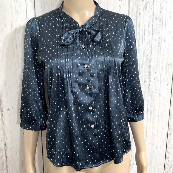BCBGMaxAzria 3/4 Sleeves Tie at Neck Blouse Polka Dot Size Small - Picture 8 of 8